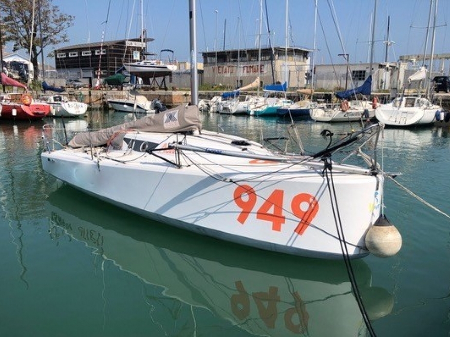 mini 6.5 sailboat